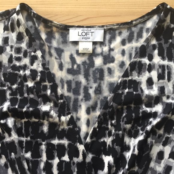 Loft black and white wrap dress  XXSP EUC - Picture 6 of 8